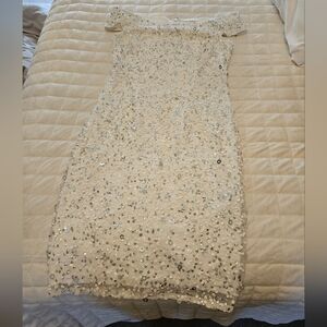 Adrianna PAPELL 4P DRESS